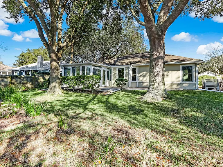 2415 Will Hardee Rd — Photo 2