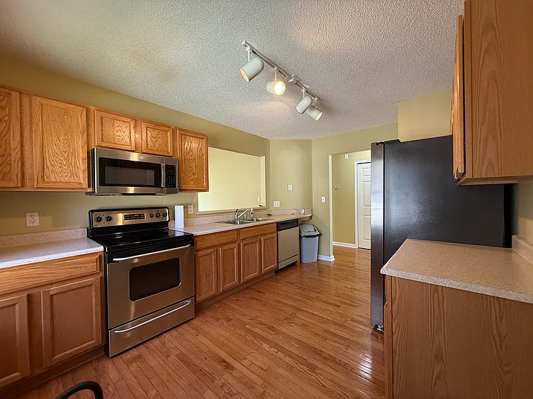 114 Fairway View Dr — Photo 6