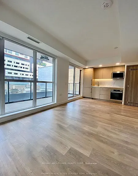 38 Widmer St #612 — Photo 3