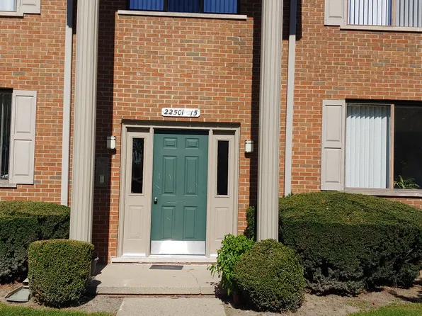 22513 Masonic Blvd, Saint Clair Shores, MI 48082