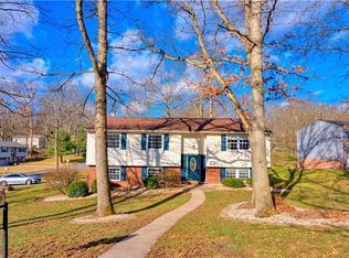 101 Walney Dr, Butler, PA 16002