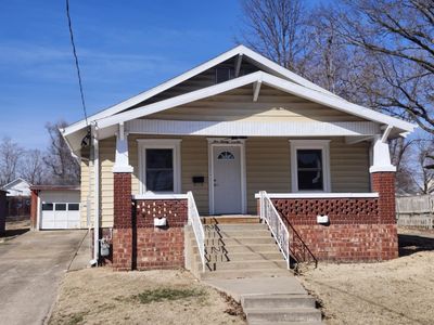 527 Farror St, Moberly, MO, 65270