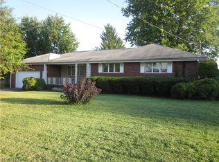 348 Como St, Struthers, OH 44471