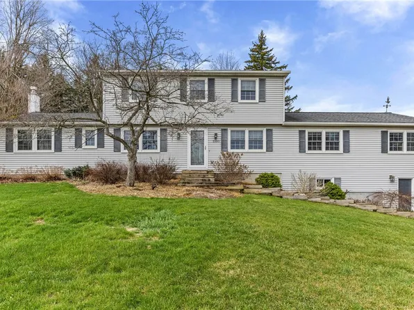 2480 Cooley Rd, Canandaigua, NY 14424