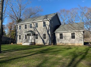 80 Further Ln, Riverhead, NY 11901