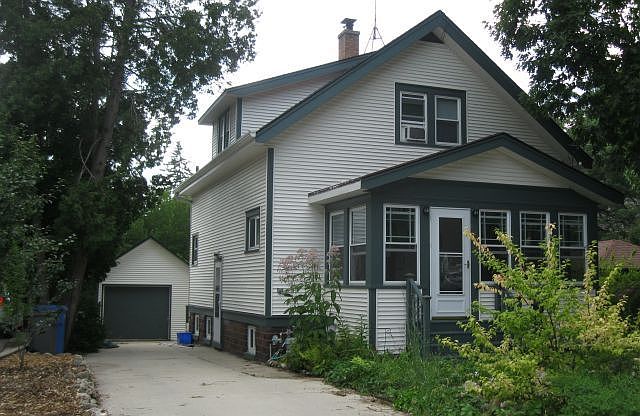 804 Richards Ave