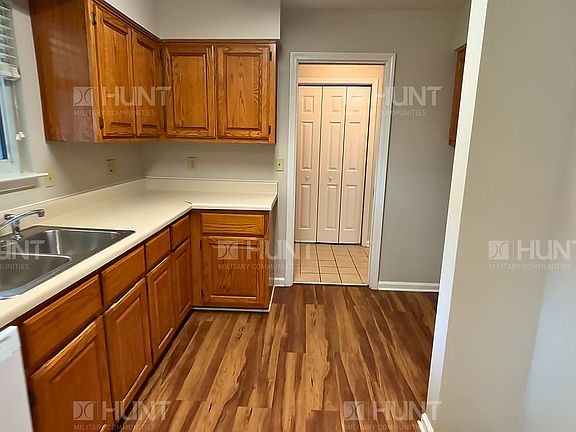 5th image of 7572 Regulus St