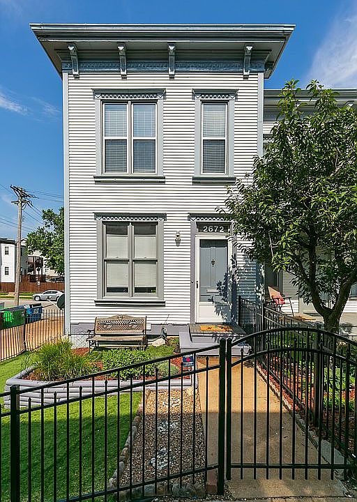 1st image of 2672 Park Ave