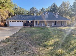203 Selena Dr, Fulton, MS 38843