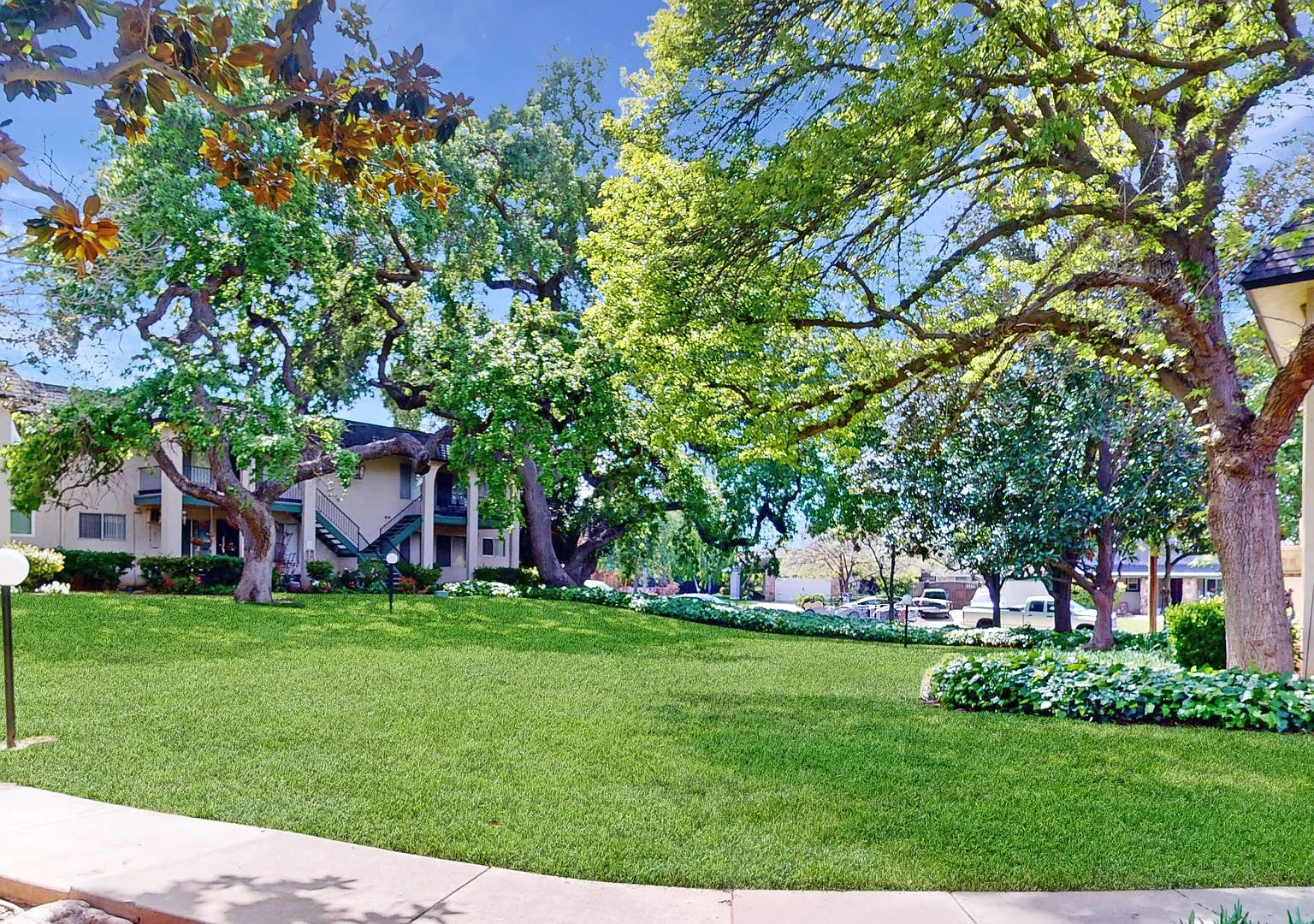 Hidden Glen Apartments — Photo 3