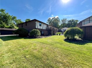 3895 Indian Run Dr UNIT 2, Canfield, OH 44406