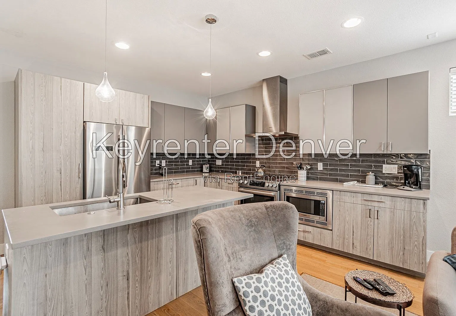 3 bed, 3.0 bath, 1775 sqft, $3,500 — Photo 1