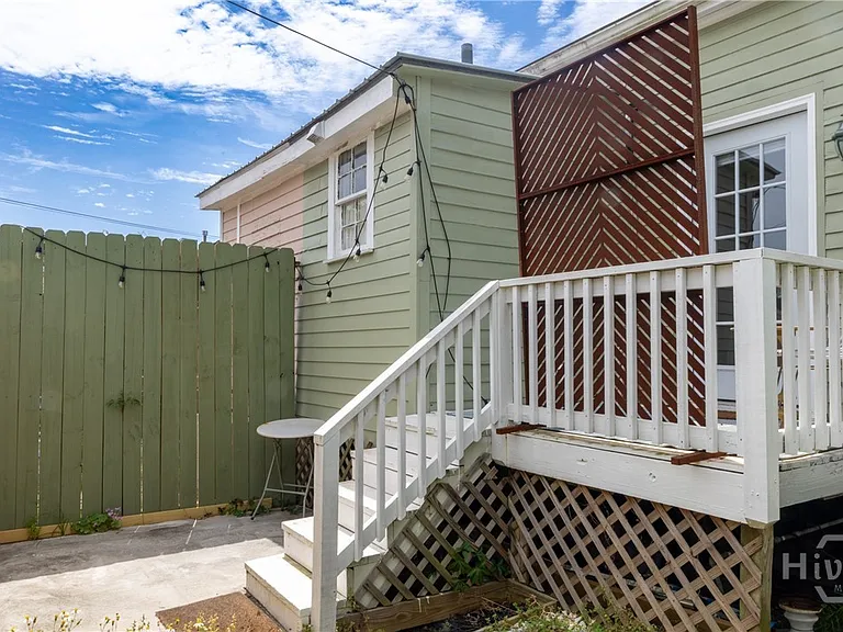 524 E Charlton St — Photo 15