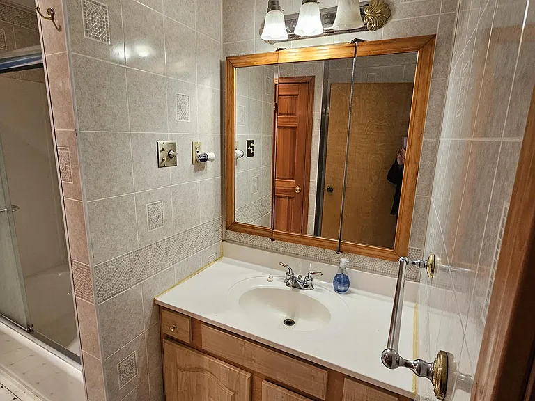 1560 NE 106th St #1 — Photo 25