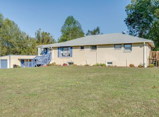 616 Danley Rd, Charlotte, TN 37036