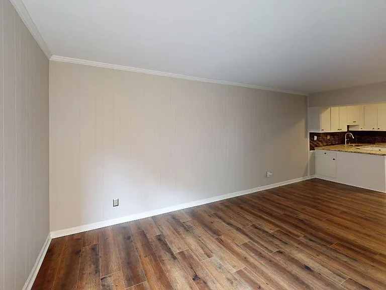 6619 Bunker Hill Cir — Photo 16