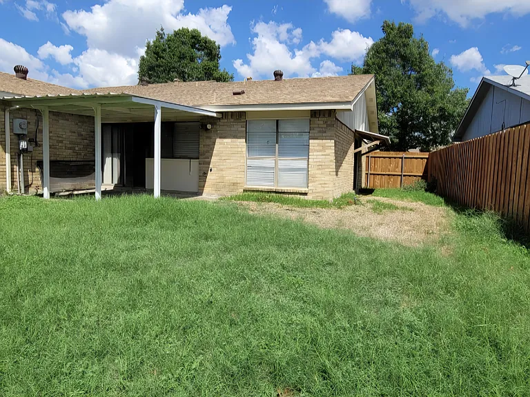 10218 White Elm Rd — Photo 23