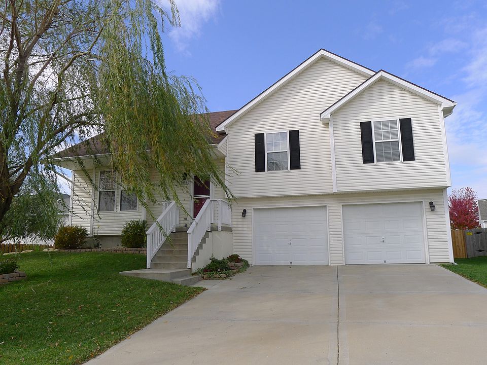 1st image of 2913 Rolling Hills Dr