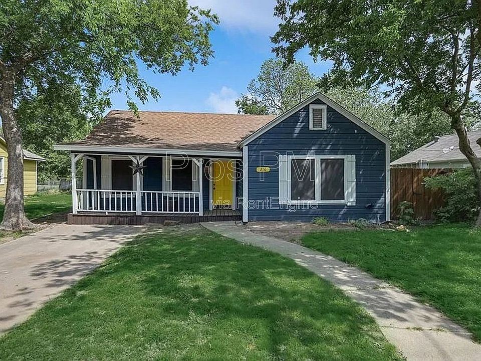 1st image of 216 E Division St