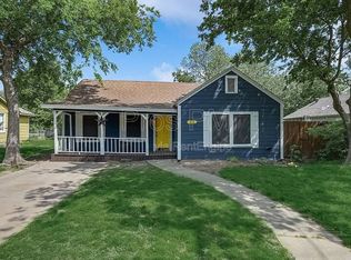 216 E Division St, Pilot Point, TX 76258