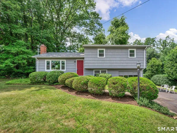 54 Exeter Road, Hamden, CT 06518