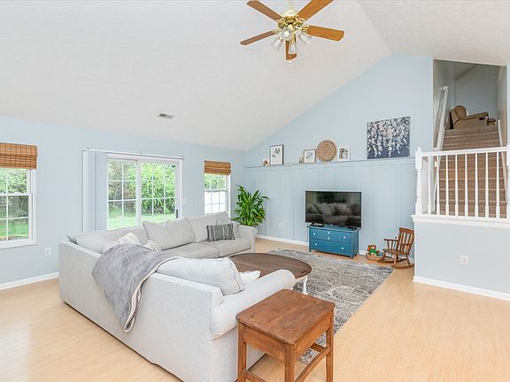 4th image of 11047 Cowan Lake Ct