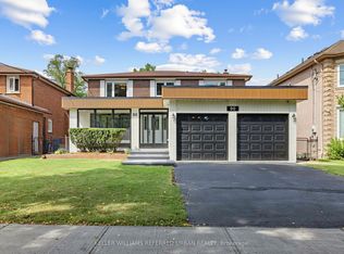 90 Holmes Ave, Toronto, ON M2N 4M4