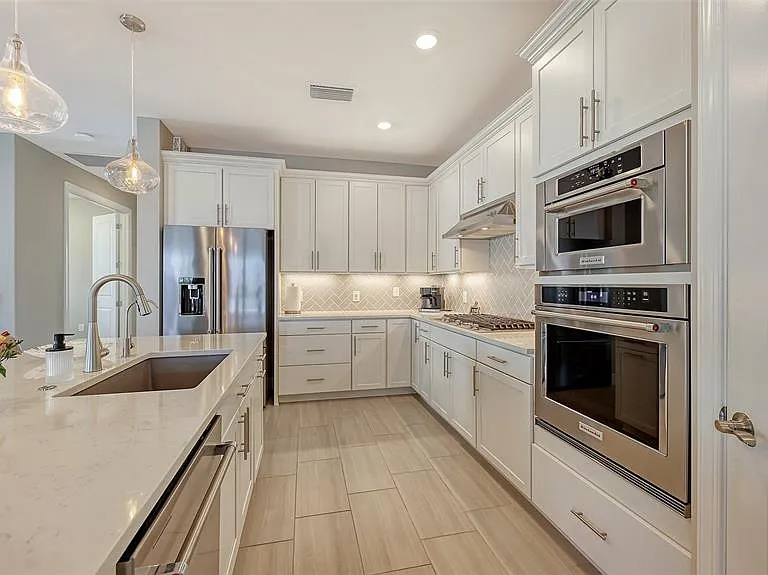 7675 Summerland Cv — Photo 12