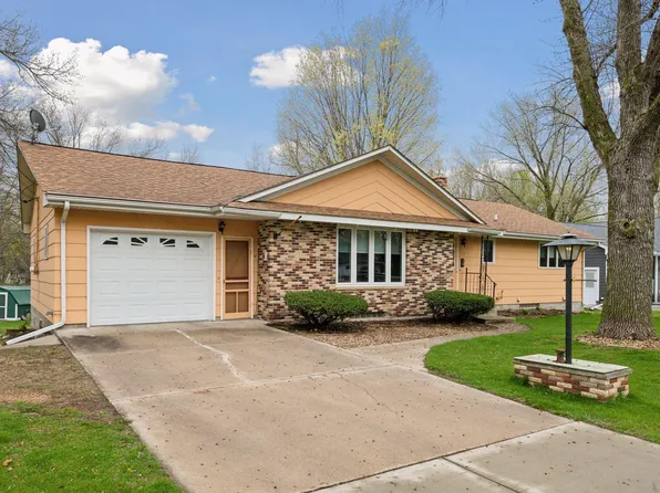 134 Faxon Rd S, Nya, MN 55368