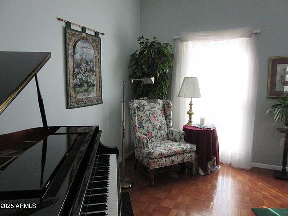 3rd image of 16809 N MEADOW PARK Drive