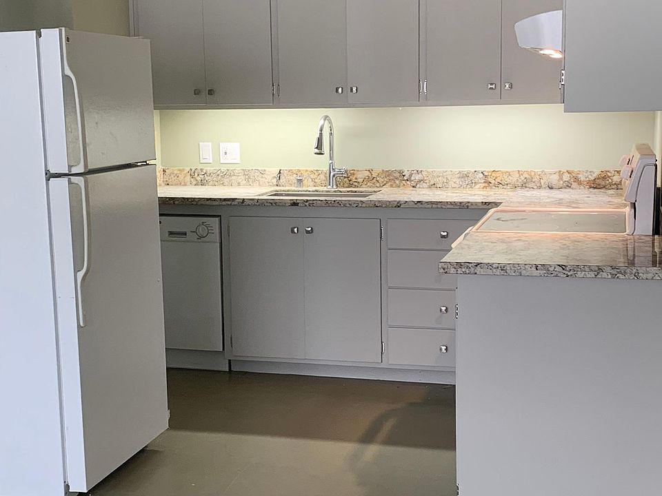 1st image of 1445 8th Ave #2