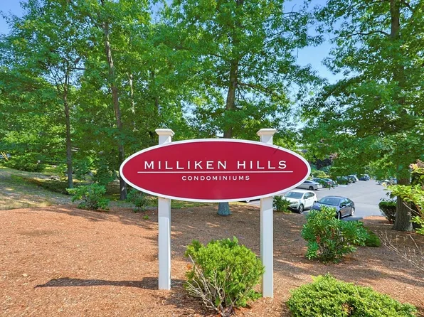 65 Milliken Ave APT 3, Franklin, MA 02038