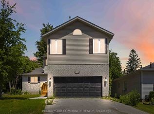 924 Helen St, Innisfil, ON L9S1T5