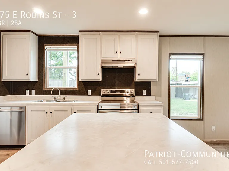 475 E Robins St #3 — Photo 7