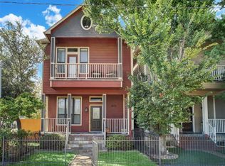 901 Alexander St, Houston, TX 77008