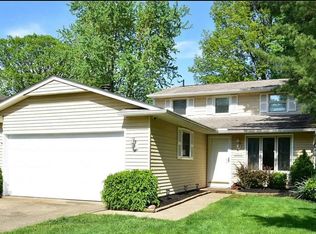 5809 Olive Ave, North Ridgeville, OH 44039