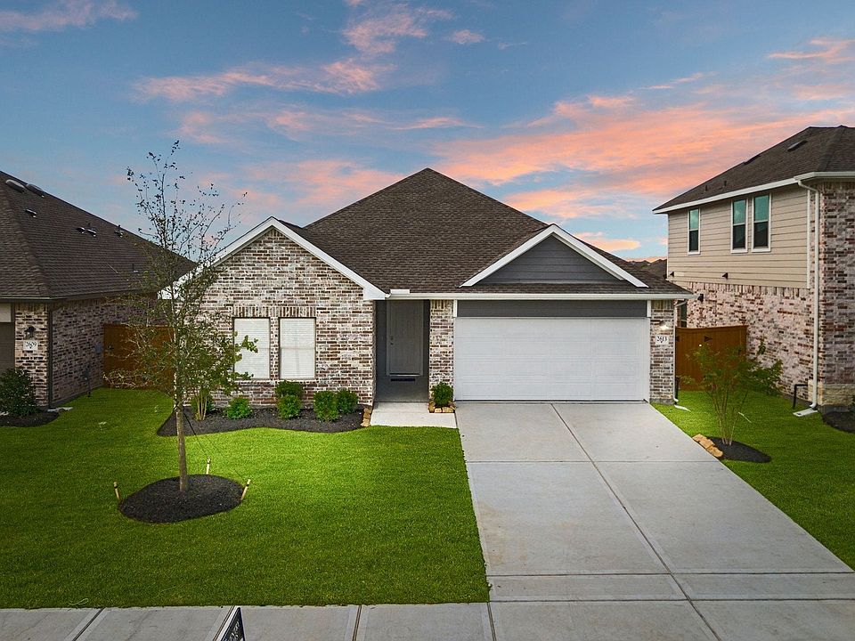 1st image of 2613 Lake Bryan Dr