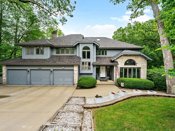 42W178 Retreat Ct, St Charles, IL 60175