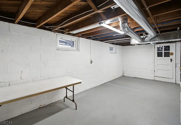 28 Edgewood Ter #A — Photo 16