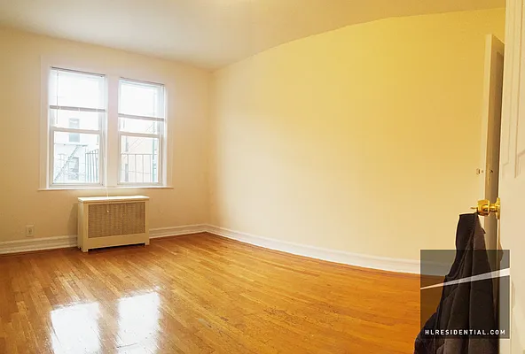 Rented by Highline Residential | media 32