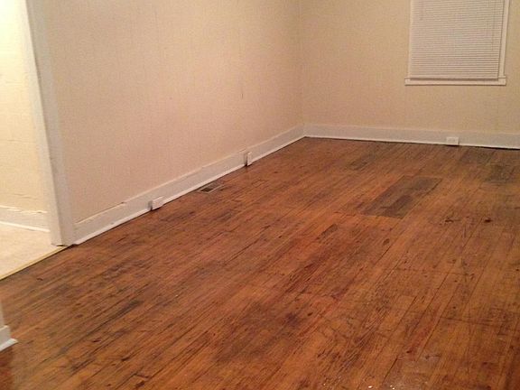 3rd image of 108 Jay St