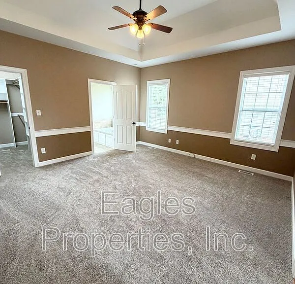 201 Autumn Ridge Dr — Photo 15