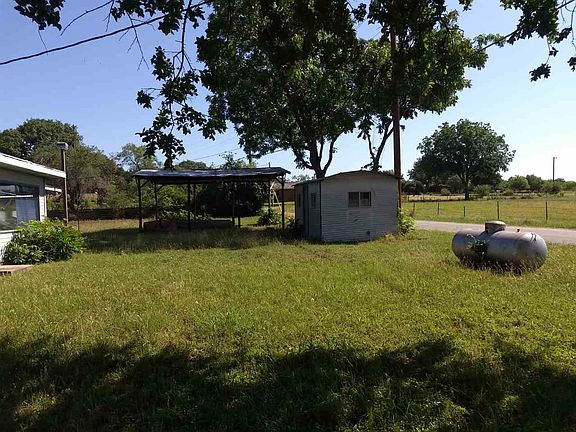3rd image of 115 Shirwood Dr