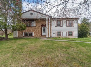 17 Sabra Ln, Wappingers Falls, NY 12590