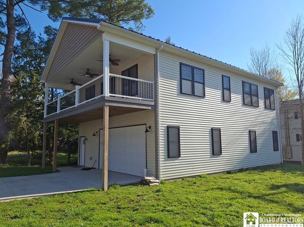 15 E Summit St, Lakewood, NY 14750