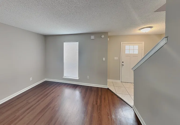 5657 Wolf Pack Dr — Photo 18