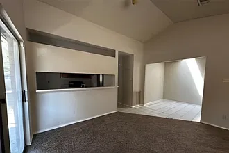 3 bed, 1029 sqft, $1,495 — Photo 4