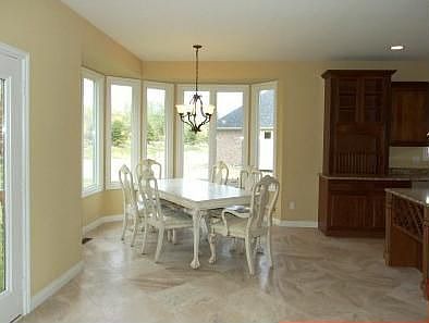 2nd image of 106 Pine Creek Ct