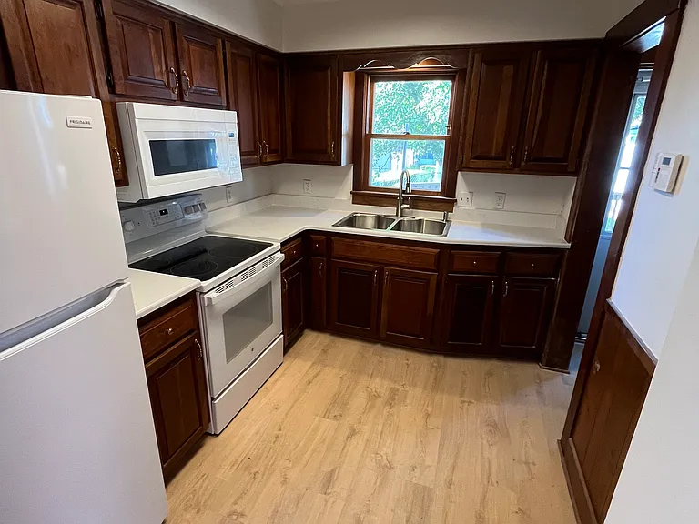 4420 Mayberry St — Photo 5