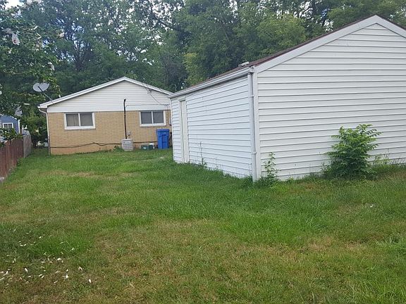 2nd image of 26115 Pennie St